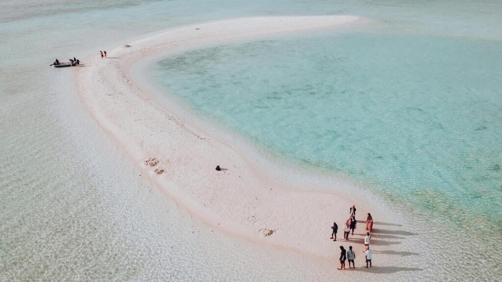 Taka Makassar (Waturandatrip.com) Private Trip Labuan Bajo